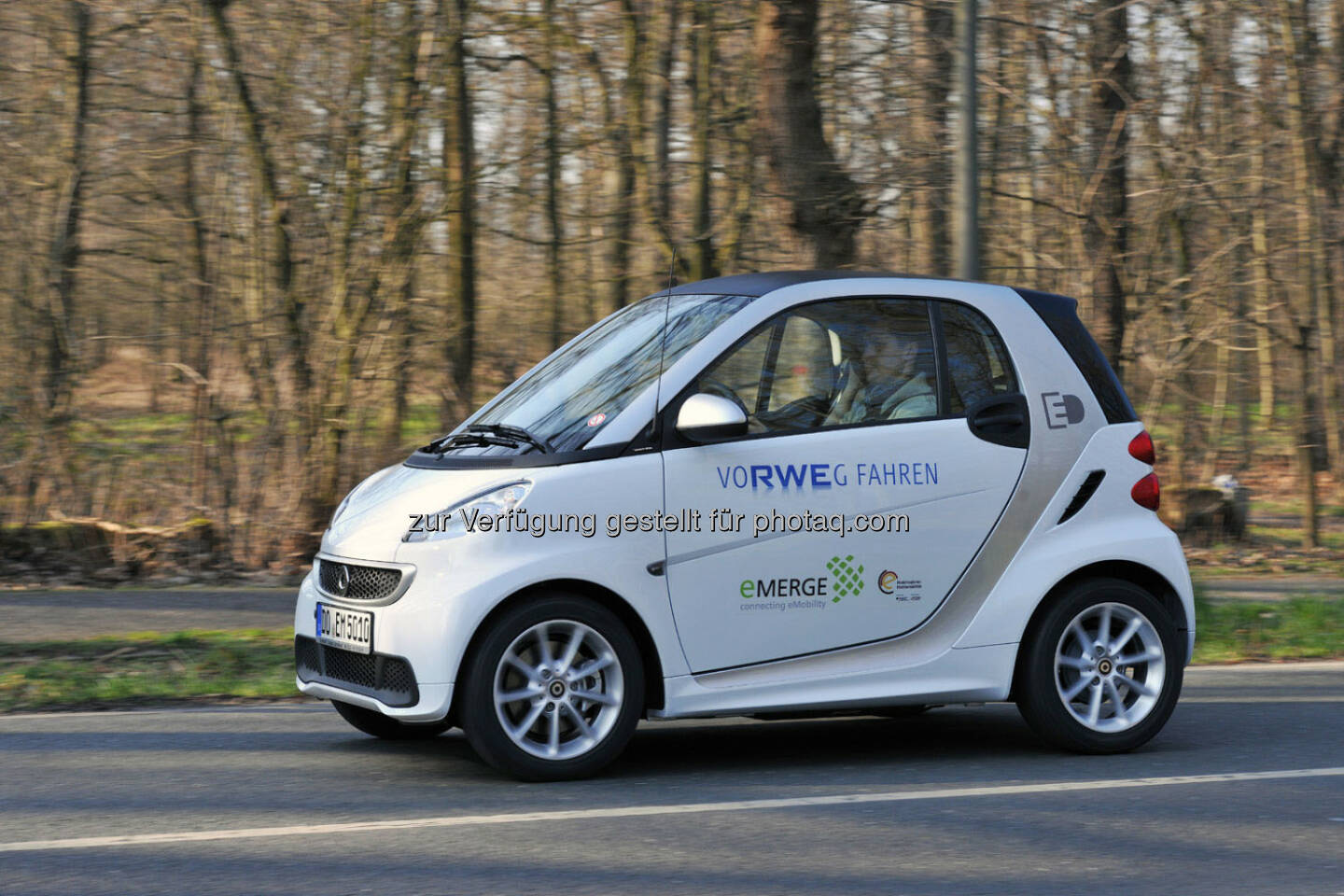 RWE begrüßt die jüngste Entscheidung des EU-Parlaments und der EU-Regierungen für einen europaweit einheitlichen Stecker für Elektroautos.