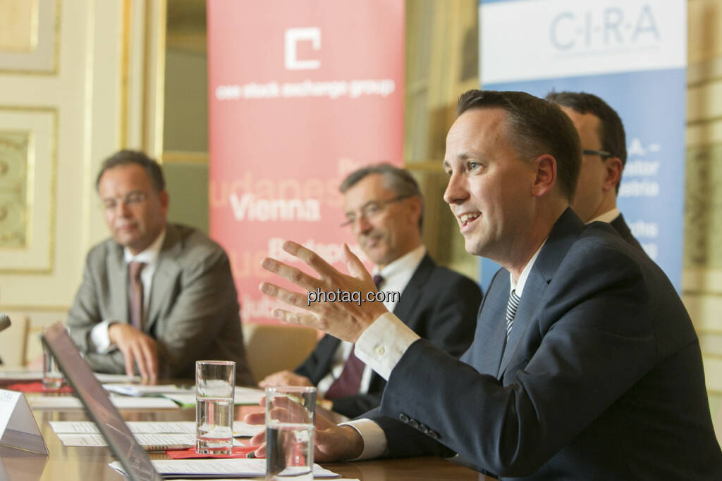 Heimo Scheuch (Wienerberger, links), Stefan Maxian (RCB, rechts), © Martina Draper (15.12.2012) 