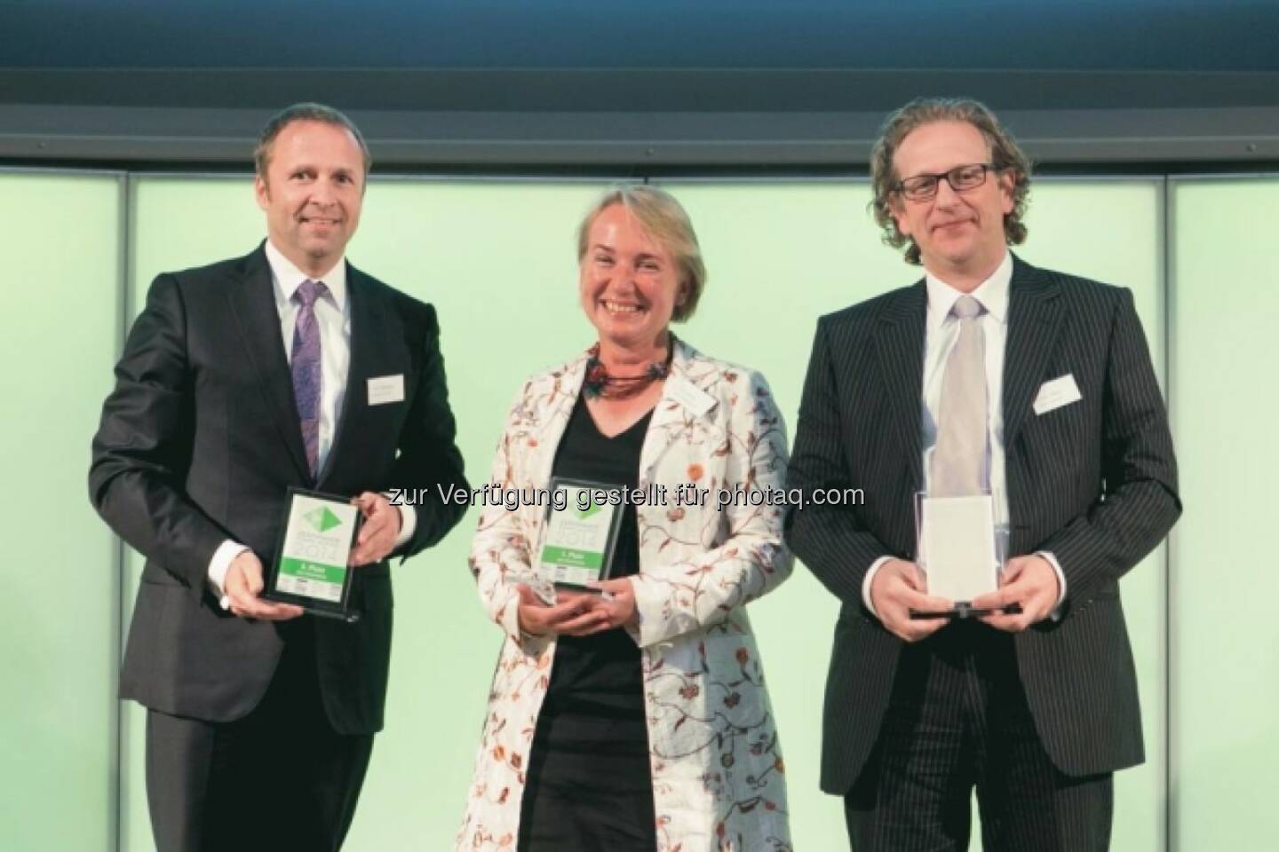 Siegertrio: Frank Weingarts (UniCredit), Heike Arbter (RCB), Markus Kaller (Erste)