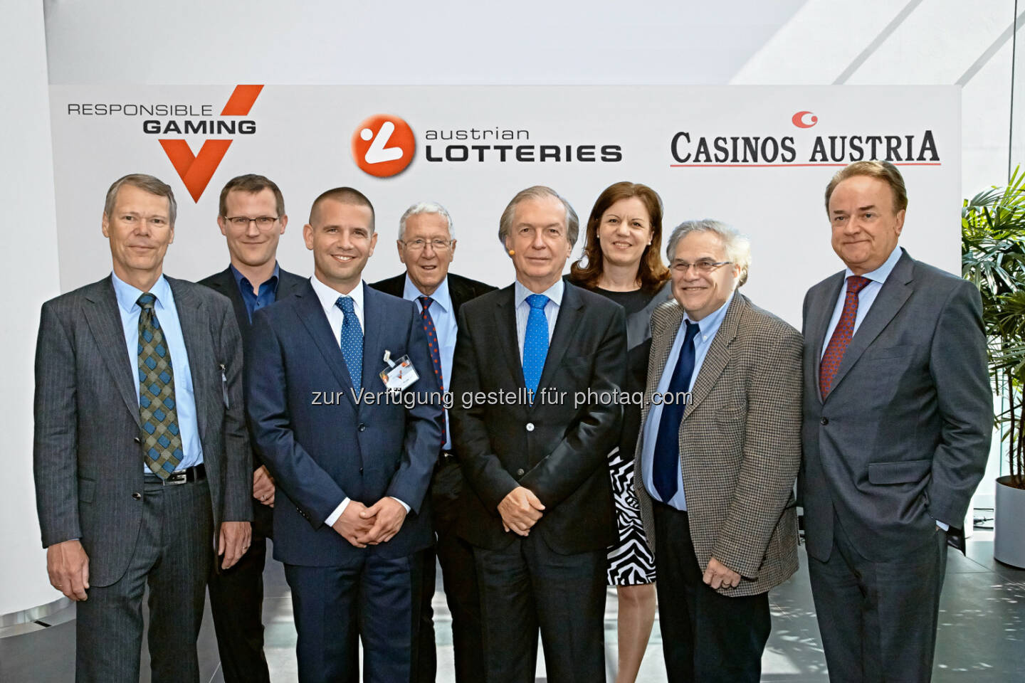 Per Binde, Tobias Hayer, Neven Ricijas, Herwig Scholz, Friedrich Stickler, Doris Malischnig, Jeffrey L. Derevensky,  Herbert Beck: Bereits zum 11. Mal fand am 22. Mai in Wien die Responsible Gaming Academy statt. Die von Casinos Austria und Österreichischen Lotterien initiierte und veranstaltete Tagung brachte einmal mehr internationale Topexperten zum Thema Spielerschutz ins Studio 44. © Österreichische Lotterien/Peter Svec