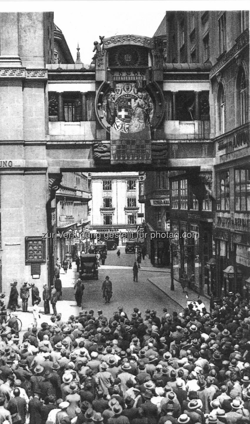 Die Ankeruhr, im Besitz der Helvetia Versicherung, wird heuer 100 Jahre.