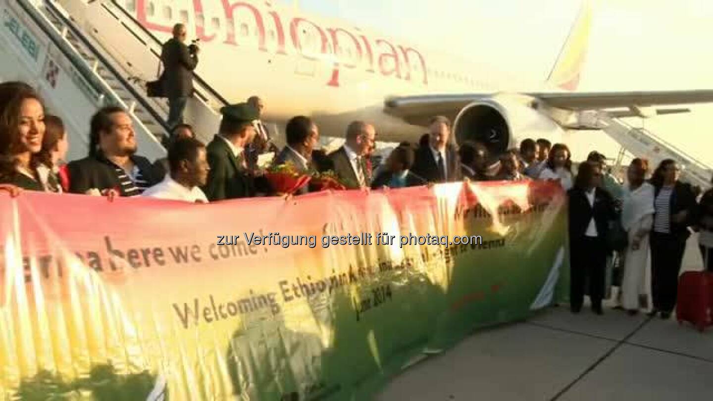 Flughafen Wien begrüßt Ethiopian Airlines! Anbei ein kleiner Videobeitrag zum heutigen Erstflug der Ethiopian Airlines von Addis Abeba nach Wien.  Source: http://facebook.com/flughafenwien