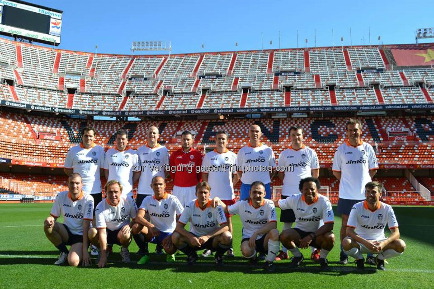 Jinko: Our customers playing football in the stadium of ValenciaCF - what a fun day!  Source: http://facebook.com/439664686151652