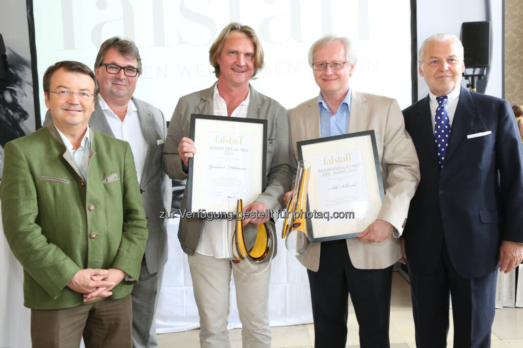 Falstaff kürt Winzer des Jahres 2014: Wilhelm Klinger (Geschäftsführer Österreich Wein Marketing), Peter Moser (Falstaff-Chefredakteur), Gerhard Pittnauer (Winzer des Jahres), Adi Schmid (Weinpersönlichkeit des Jahres), Wolfgang Rosam (Falstaff-Herausgeber) 
, © Aussendung (15.06.2014) 