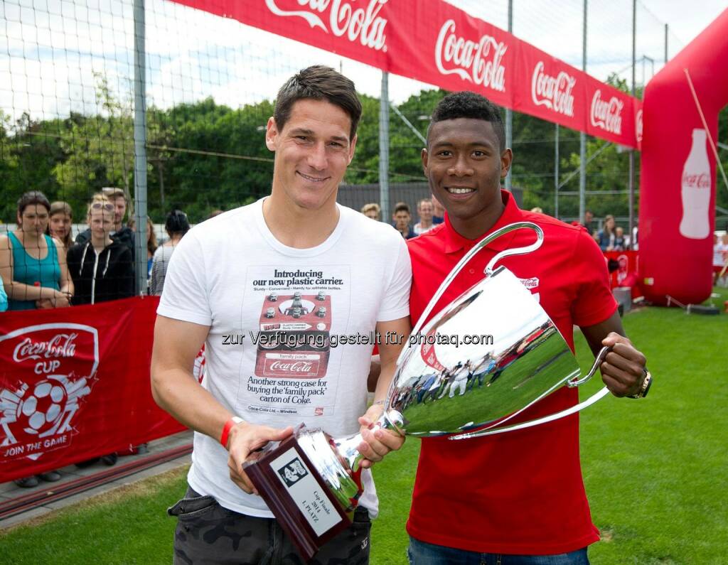 David Alaba und Helge Payer mit dem Coca-Cola CUP, Coca-Cola Cup, Bundesfinale.
Foto: GEPA pictures/ Martin Hoermandinger, © Gepa (16.06.2014) 