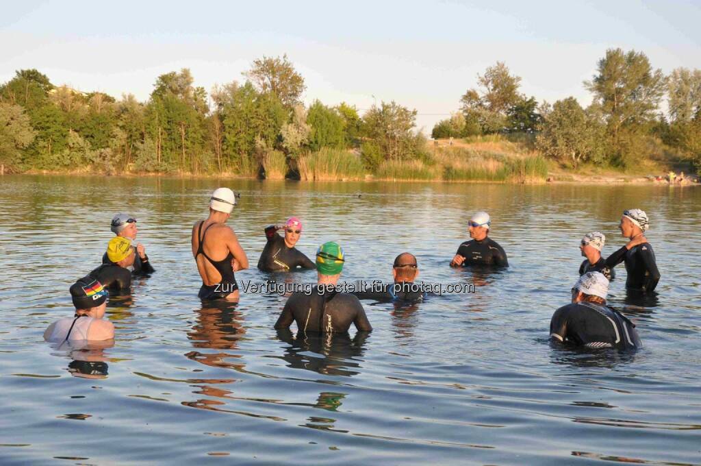 Besprechung, Tristyle-Vereinstraining Freiwasserschwimmen, © www.tristyle.at (21.06.2014) 