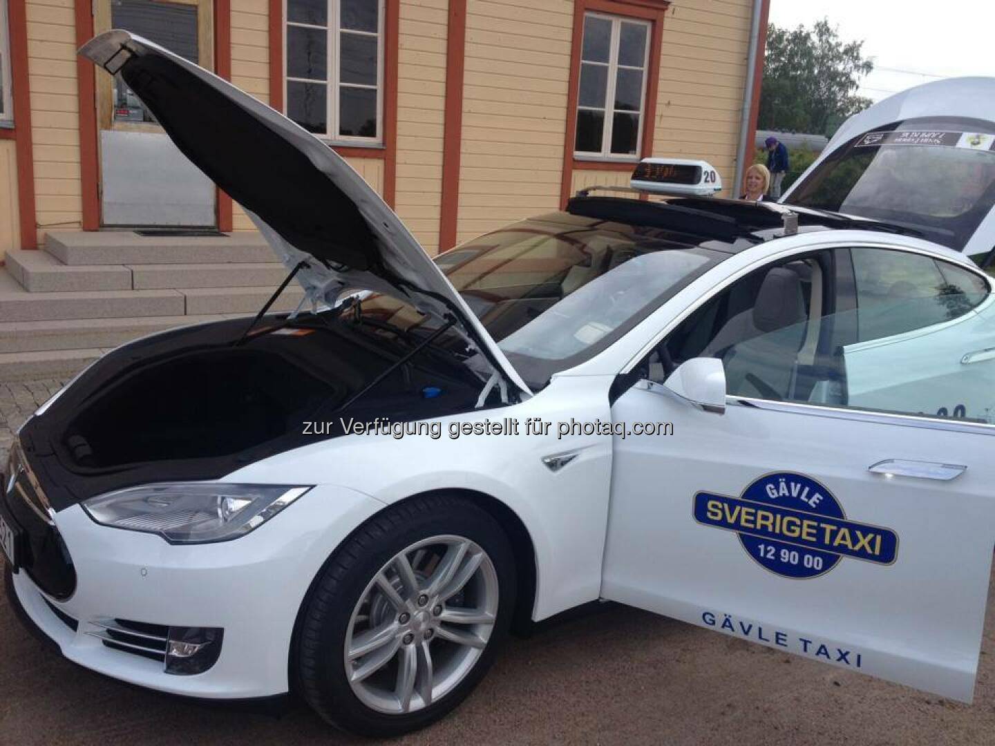 Tesla: Need a lift? We recently opened our store in Stockholm, and now Sweden has its first Tesla taxi.  Source: http://facebook.com/teslamotors