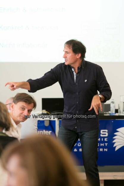 Roman F. Szeliga (Arzt und Manager, Moderator, Seminarleiter, Vortragender und Autor), © Martina Draper für HR Circle (23.06.2014) 