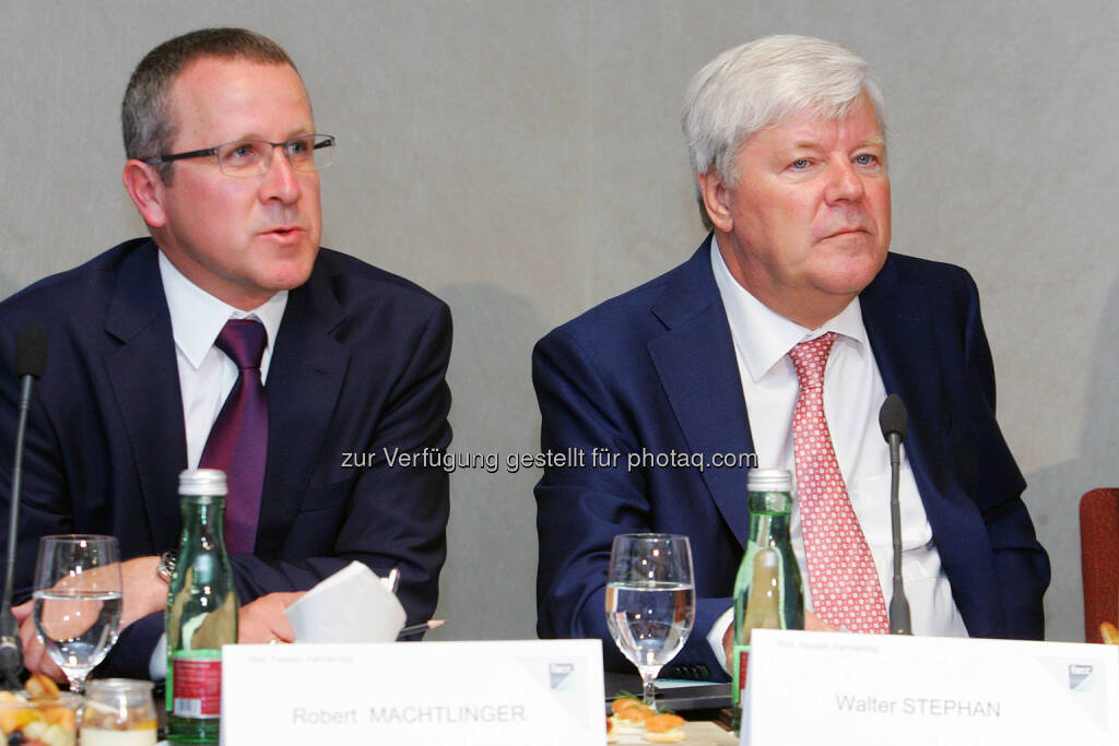 Robert Machtlinger (Vorstand Technik, FACC), Walter Stephan (Vorstandsvorsitzender, FACC) (Bild: Peter Hautzinger) (24.06.2014) 