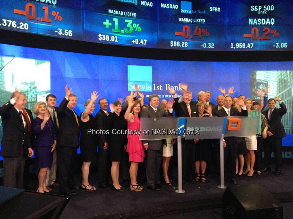 ServisFirst Bank rings the Nasdaq Closing Bell in celebration of its May 13th IPO!  Source: http://facebook.com/NASDAQ (27.06.2014)