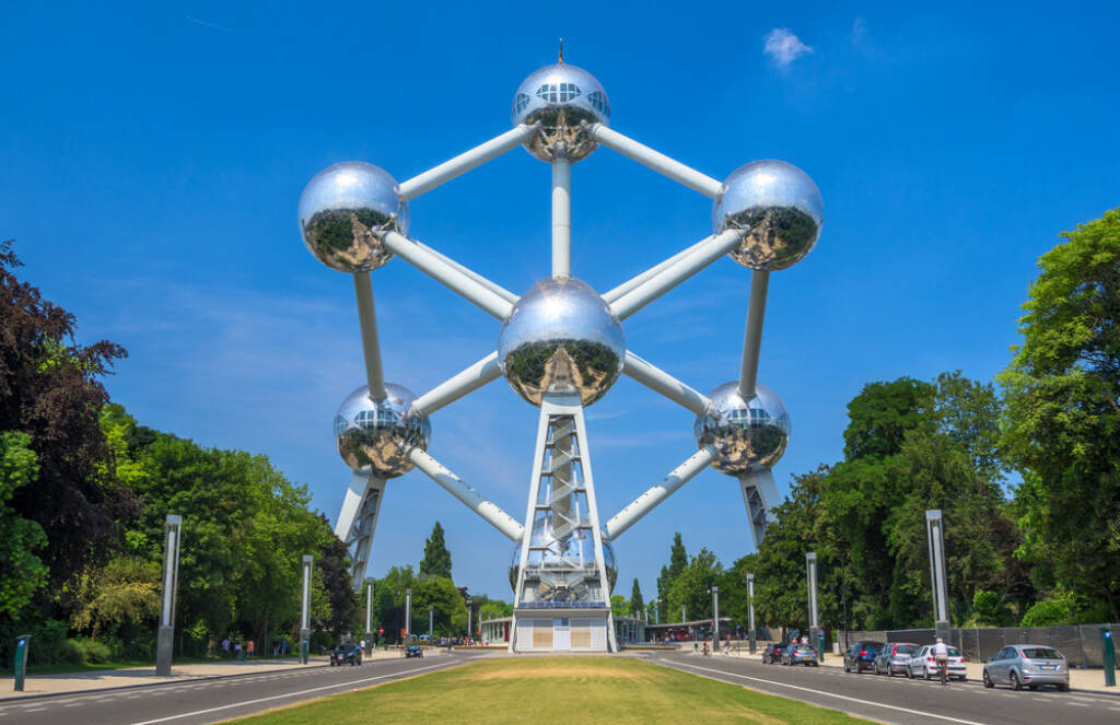 Brüssel, Atomium, Belgien - http://www.shutterstock.com/de/pic-171875636/stock-photo-brussels-belgium-august-atomium-facade-on-august-in-brussels-atomium-is-a-m-tall.html - Andrey Yamkovoy, © shutterstock.com (28.06.2014) 