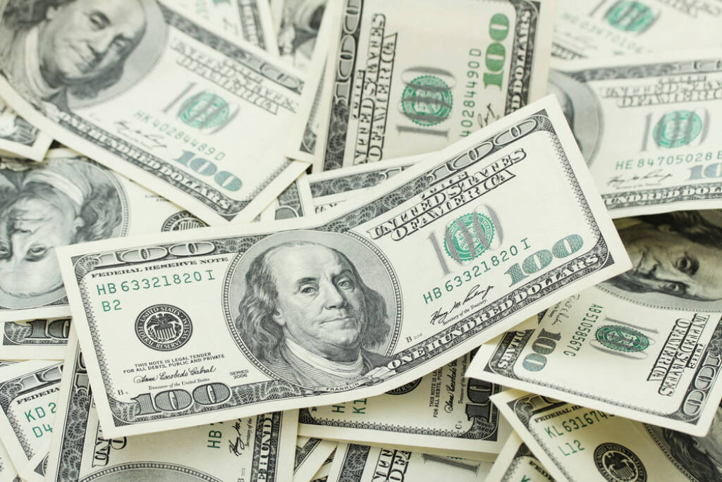 Dollar, US-Dollar http://www.shutterstock.com/de/pic-150954545/stock-photo-background-with-money-american-hundred-dollar-bills-horizontal.html (Bild: www.shutterstock.com) (29.06.2014) 