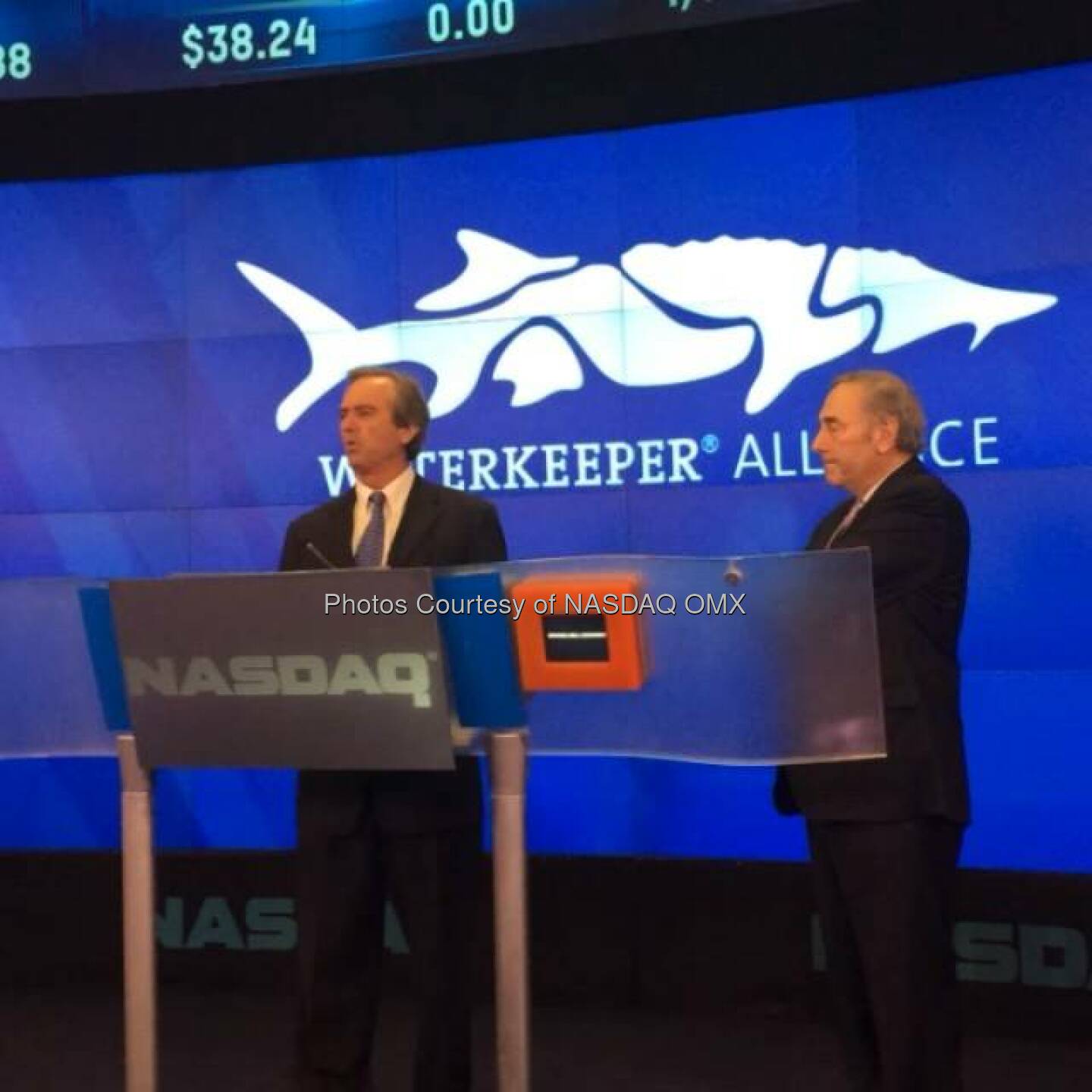 Robert F. Kennedy Jr. Talks about the @waterkeeperalliance before the NASDAQ #OpeningBell! @SandyFrucher  Source: http://facebook.com/NASDAQ