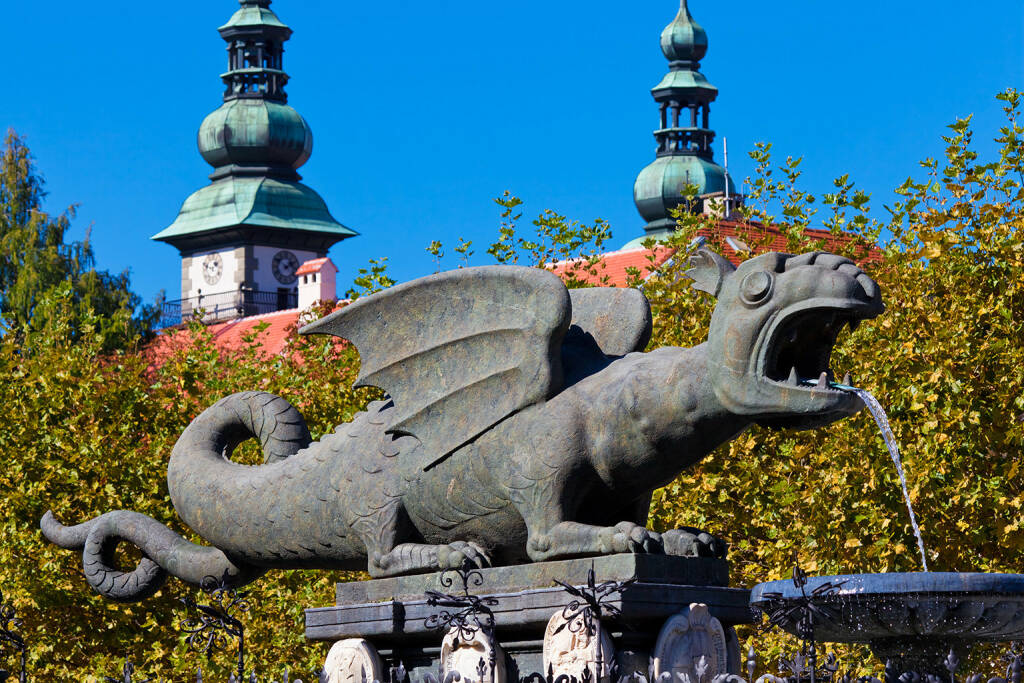 Klagenfurt, Kärnten, Lindwurm, http://www.shutterstock.com/de/pic-92199196/stock-photo-lindworm-fountain-symbol-of-the-city-klagenfurt-in-austria-the-fountain-was-erected-in-the-th.html (Bild: www.shutterstock.com) (01.07.2014) 