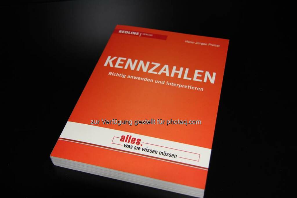 #Mittwochsbuch #Verlosung #Gewinnspiel

Umsatzrendite, Cashflow, Marktanteil: Sie kennen diese Begriffe, wissen aber nicht wie wie man sie richtig anwendet oder interpretiert? Dann haben wir was für Sie! Kennzahlen ist ein verständlicher Führer durch den Zahlendschungel eines Unternehmens. Interesse? Wir freuen uns über Ihren Kommentar! Das Buch wird unter allen Kommentaren verlost, die bis morgen 14 Uhr eingehen. Viel Glück!  Source: http://facebook.com/DeutscheBoerseAG (02.07.2014) 