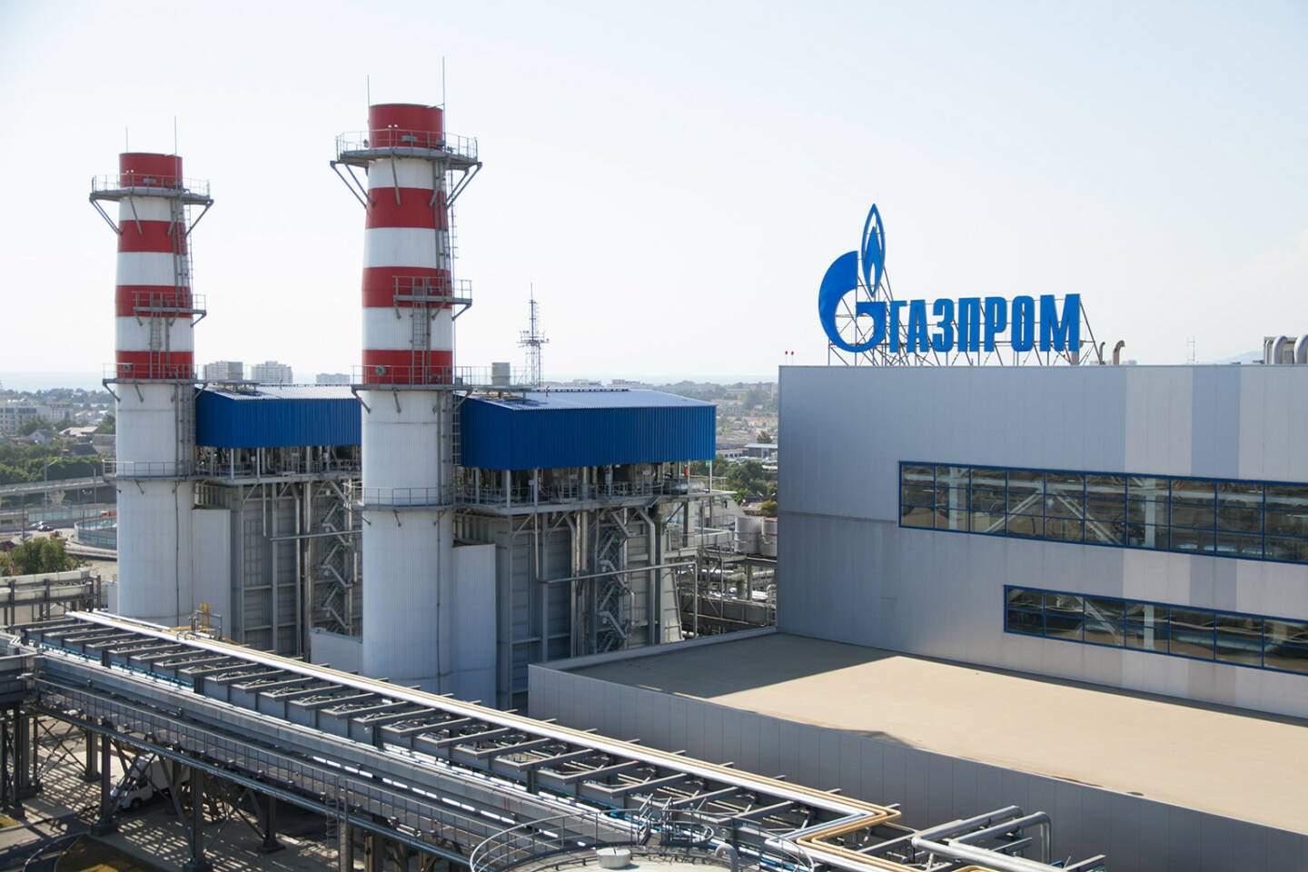 Gazprom, thermisches Kraftwerk, http://www.shutterstock.com/gallery-9596p1.html?cr=00&pl=edit-00 (Bild: Merkushev Vasiliy / Shutterstock.com)