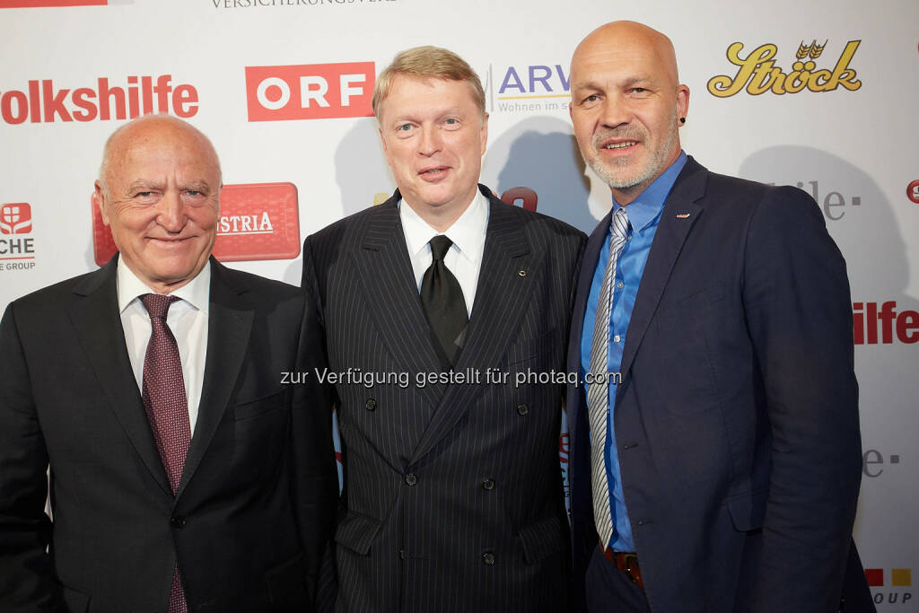 Volkshilfe Bundesgeschäftsführer Erich Fenninger, Dietmar Hoscher, Volkshilfe Präsident Josef Weidenholzer, © Volkshilfe Österreich/APA-Fotoservice/Preiss (11.07.2014) 