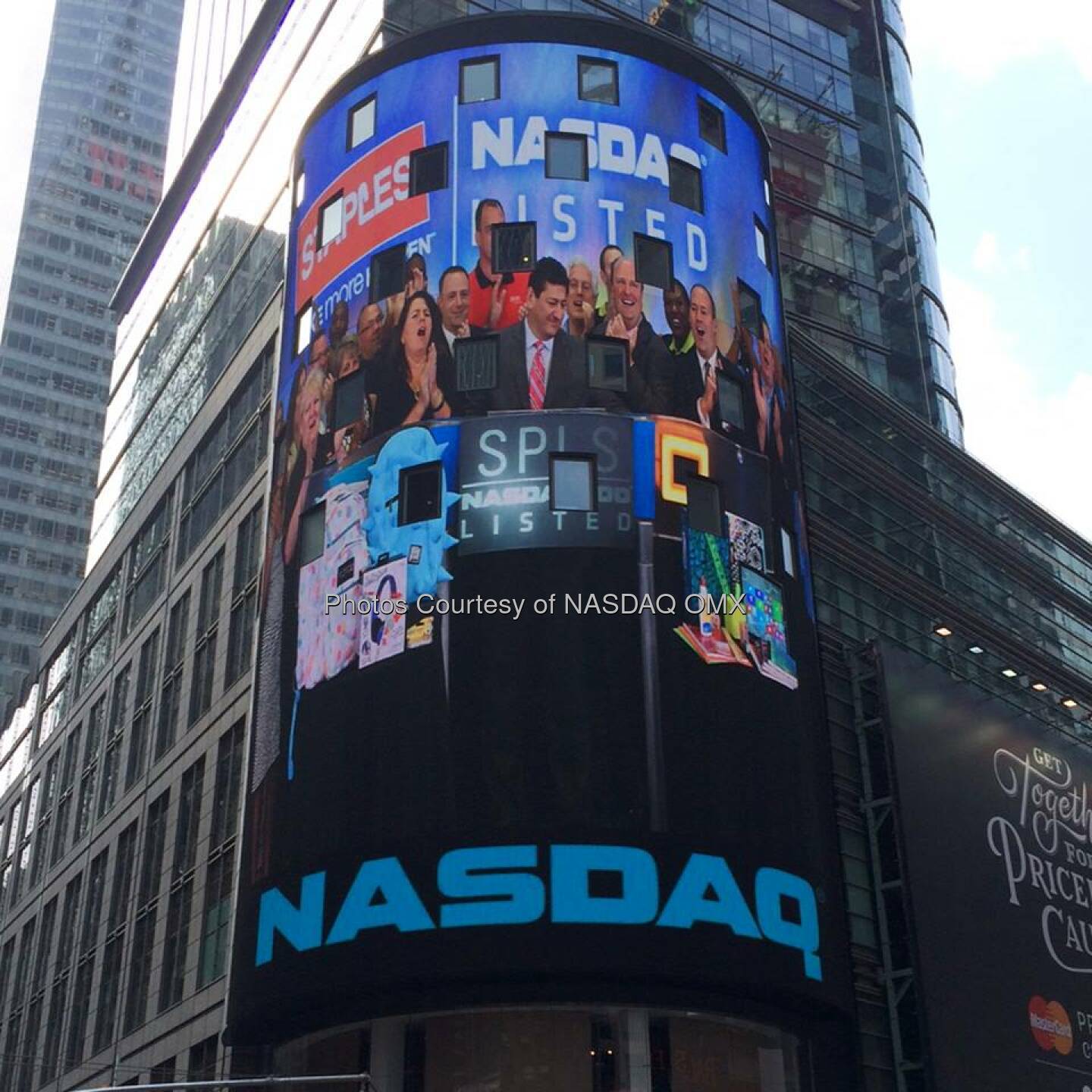 Thanks for coming to NASDAQ today Staples!  Source: http://facebook.com/NASDAQ