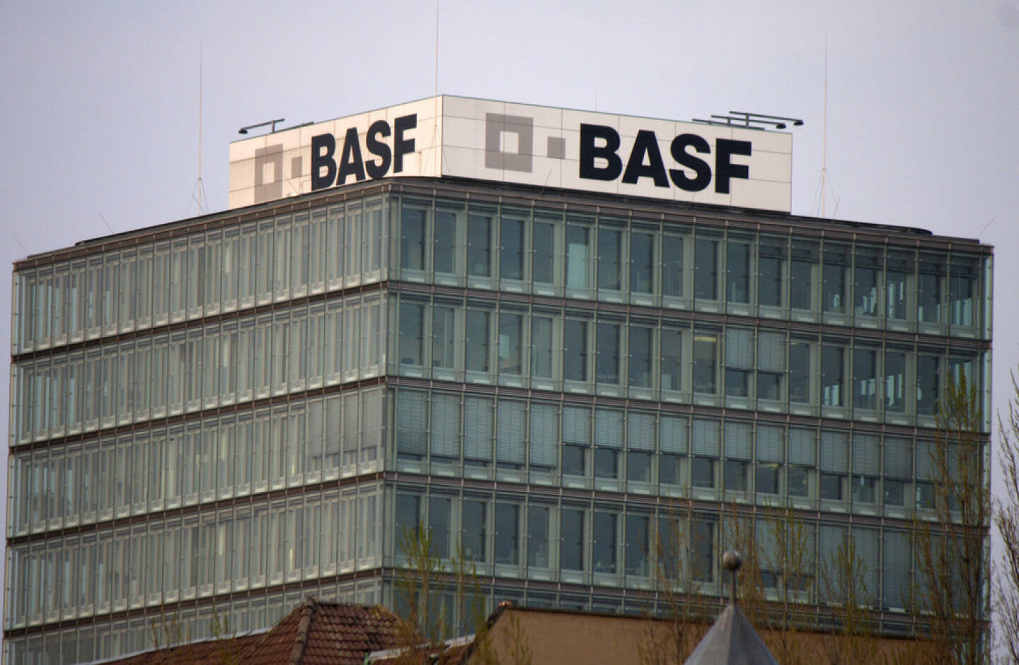 Basf, <a href=http://www.shutterstock.com/gallery-320989p1.html?cr=00&pl=edit-00>360b</a> / <a href=http://www.shutterstock.com/?cr=00&pl=edit-00>Shutterstock.com</a> , 360b / Shutterstock.com