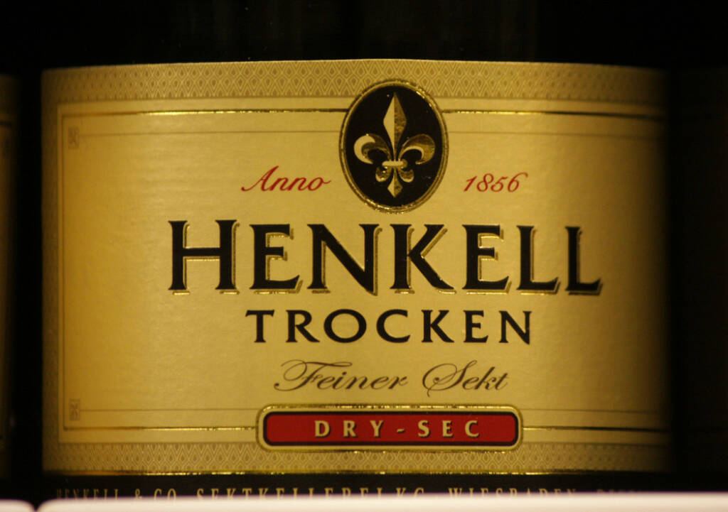 Henkel, Sekt, <a href=http://www.shutterstock.com/gallery-320989p1.html?cr=00&pl=edit-00>360b</a> / <a href=http://www.shutterstock.com/?cr=00&pl=edit-00>Shutterstock.com</a> , 360b / Shutterstock.com, © www.shutterstock.com (22.07.2014) 