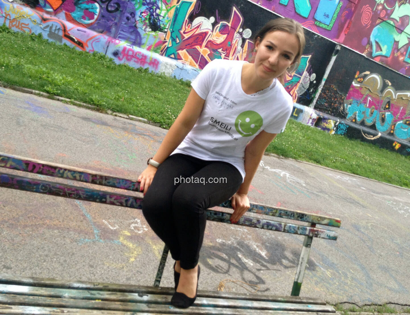 Franziska Graf, http://runplugged.com/2014/07/25/exklusiv_auf_runplugged_osterreicher_und_aktien_gelesen_von_der_autorin_franziska_graf