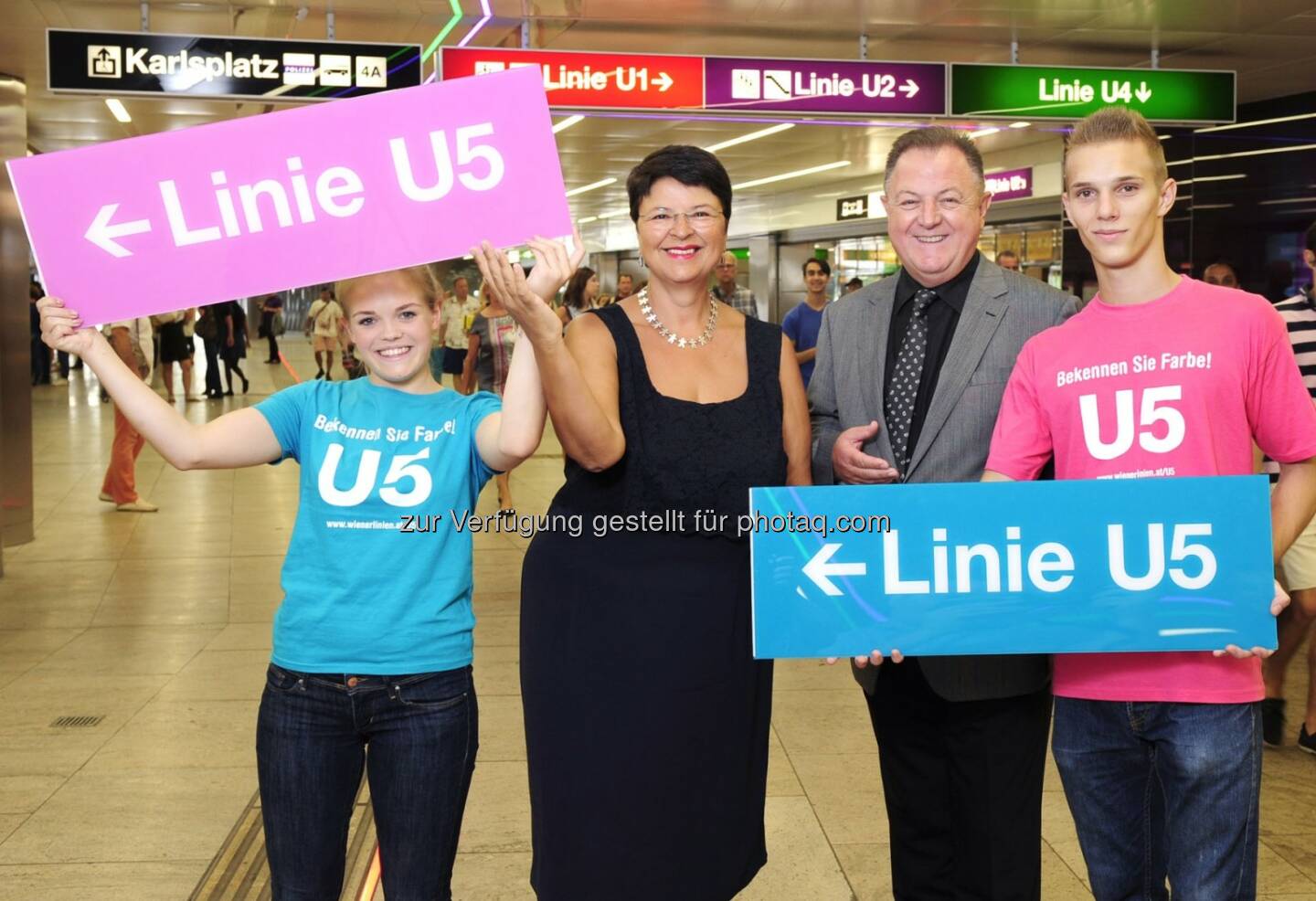 Abstimmung zur U5-Linienfarbe startet jetzt! Öffi-Stadträtin Renate Brauner und Wiener-Linien-Geschäftsführer Eduard Winter geben den Startschuss für das Voting zur Linienfarbe der U5.