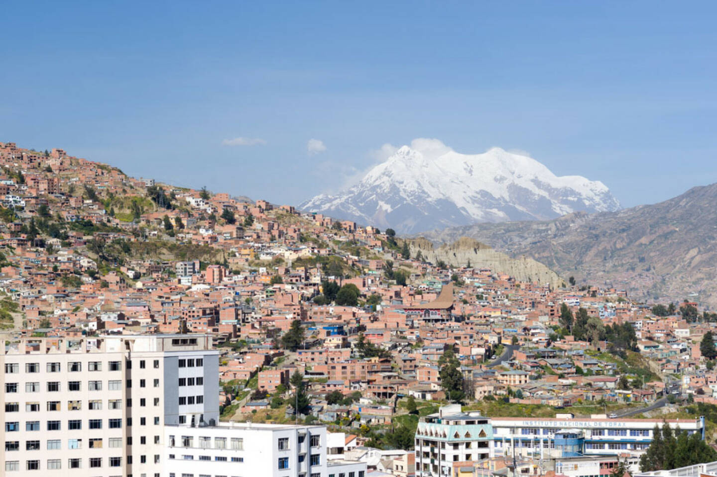 La Paz, Bolivien, http://www.shutterstock.com/de/pic-110991587/stock-photo-this-image-shows-la-paz-bolivia.html