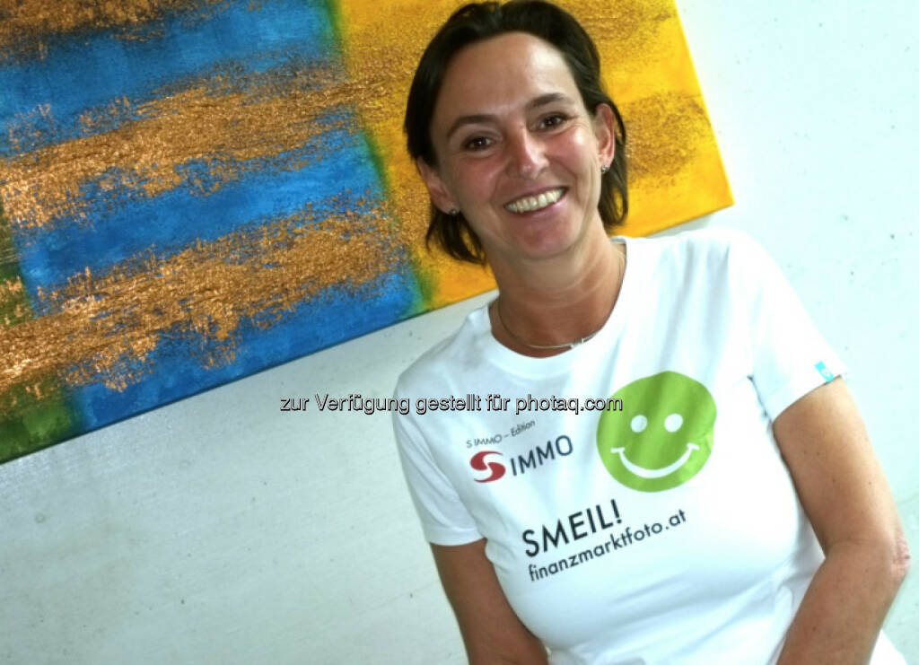 Alexandra Bolena geht zu den Neos, berichtet sie auf ihrem FB-Profil: Nun ist es offiziell - I'm back  Dienstvertrag ist unterschrieben, ab 25.9. bin ich zunächst für 20 Stunden, ab Oktober für 40 Stunden NEOS - Bundesländerkoordinatorin. Ich freu mich riesig bei dem Projekt dabei sein zu dürfen!! (13.08.2014)