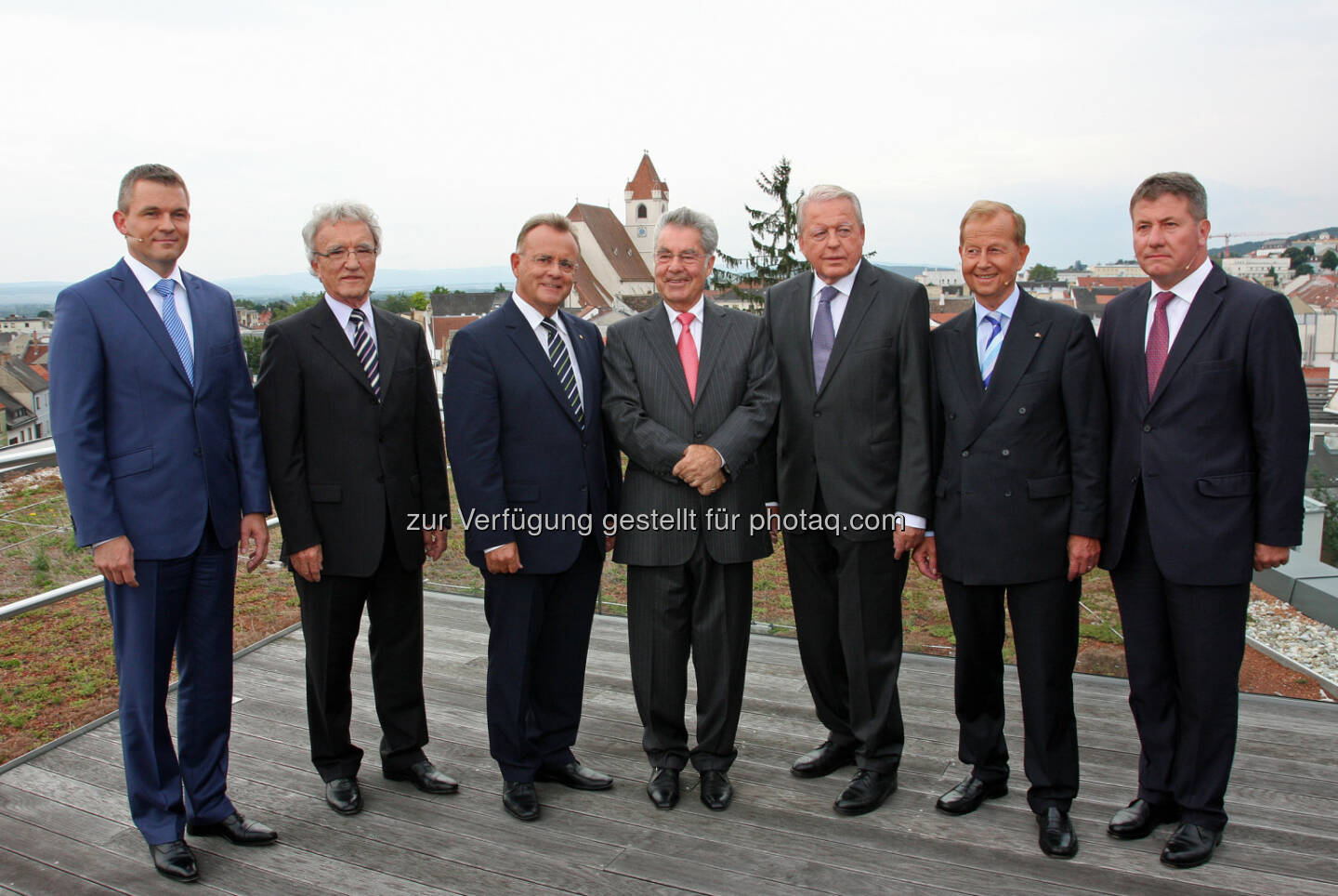 Festakt im Burgenland: 25 Jahre Fall des Eisernen Vorhangs: Minister Peter Pellegrini (SK), Horst Teltschik (D), LH Hans Niessl, BundespräsidententHeinz Fischer, Bundeskanzler a.D. Franz Vranitzky, Kanzleramtsminister a.D. Friedrich Bohl (D), Staatssekretär Gergely Pröhle (H)