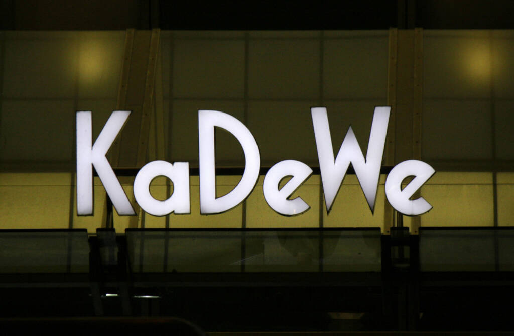 KaDeWe, Kaufhaus des Westens, Kadewe, <a href=http://www.shutterstock.com/gallery-320989p1.html?cr=00&pl=edit-00>360b</a> / <a href=http://www.shutterstock.com/editorial?cr=00&pl=edit-00>Shutterstock.com</a>, 360b / Shutterstock.com, © www.shutterstock.com (28.08.2014) 