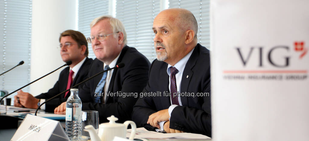 Peter Hagen, Martin Simhandl, Peter Höfinger (von rechts nach links) - VIG PK 26.08.2014, Ergebnis erstes Halbjahr 2014 (Bild: VIG/Chris Singer) (28.08.2014) 