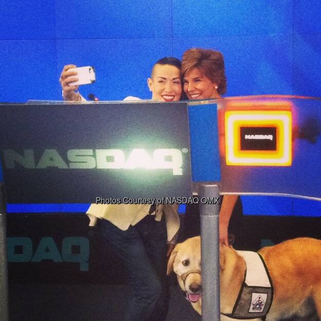 Quick #selfie at the #NASDAQ closing bell with designer Norisol Ferrari and retired Army Captain Leslie Nicole Smith #salute  Source: http://facebook.com/NASDAQ (29.08.2014) 