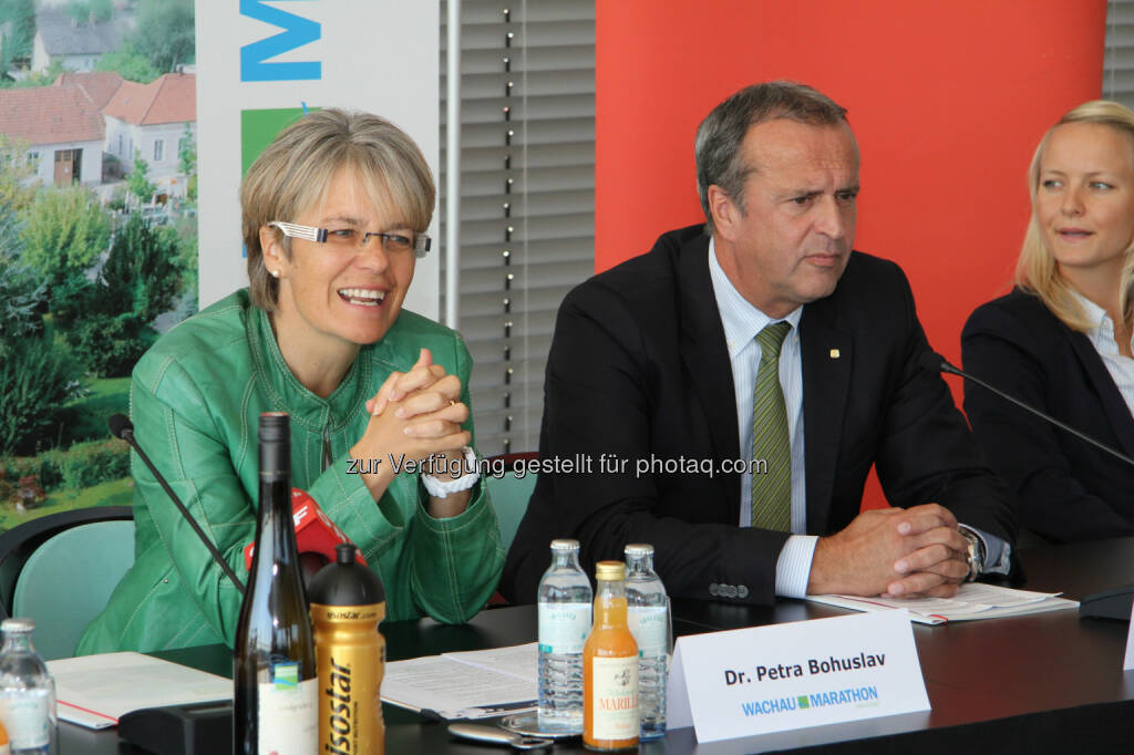 Petra Bohuslav (Landesrätin für Wirtschaft, Tourismus und Sport Niederösterreich), Wolfgang Lehner, BA (Landesdirektor Wiener Städtische Niederösterreich), Judith Gerhofer (Sportsponsoring Sports Direct/Eybl), © Wiener Städtische/Gustav Kersche (29.08.2014) 