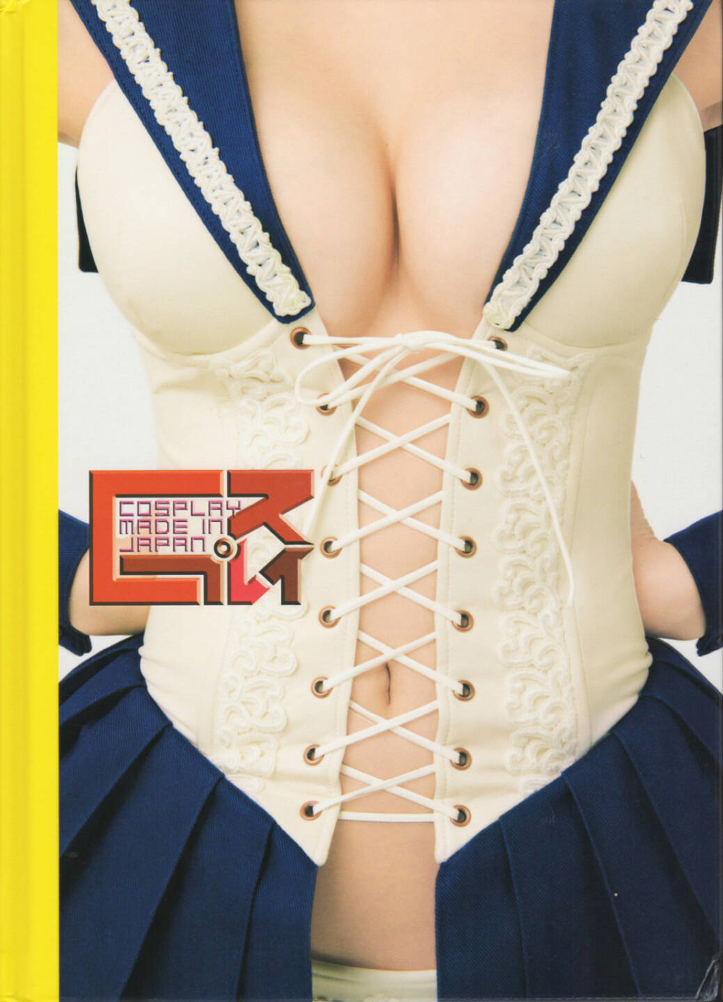 Yuji Susaki - Cosplay made in Japan, Shuppan Kyodo Ryutsu Inc., 2012, Cover - http://josefchladek.com/book/yuji_susaki_-_cosplay_made_in_japan