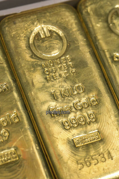 Goldbarren, http://www.schoeller-muenzhandel.at, © finanzmarktfoto.at/Martina Draper (20.01.2013) 