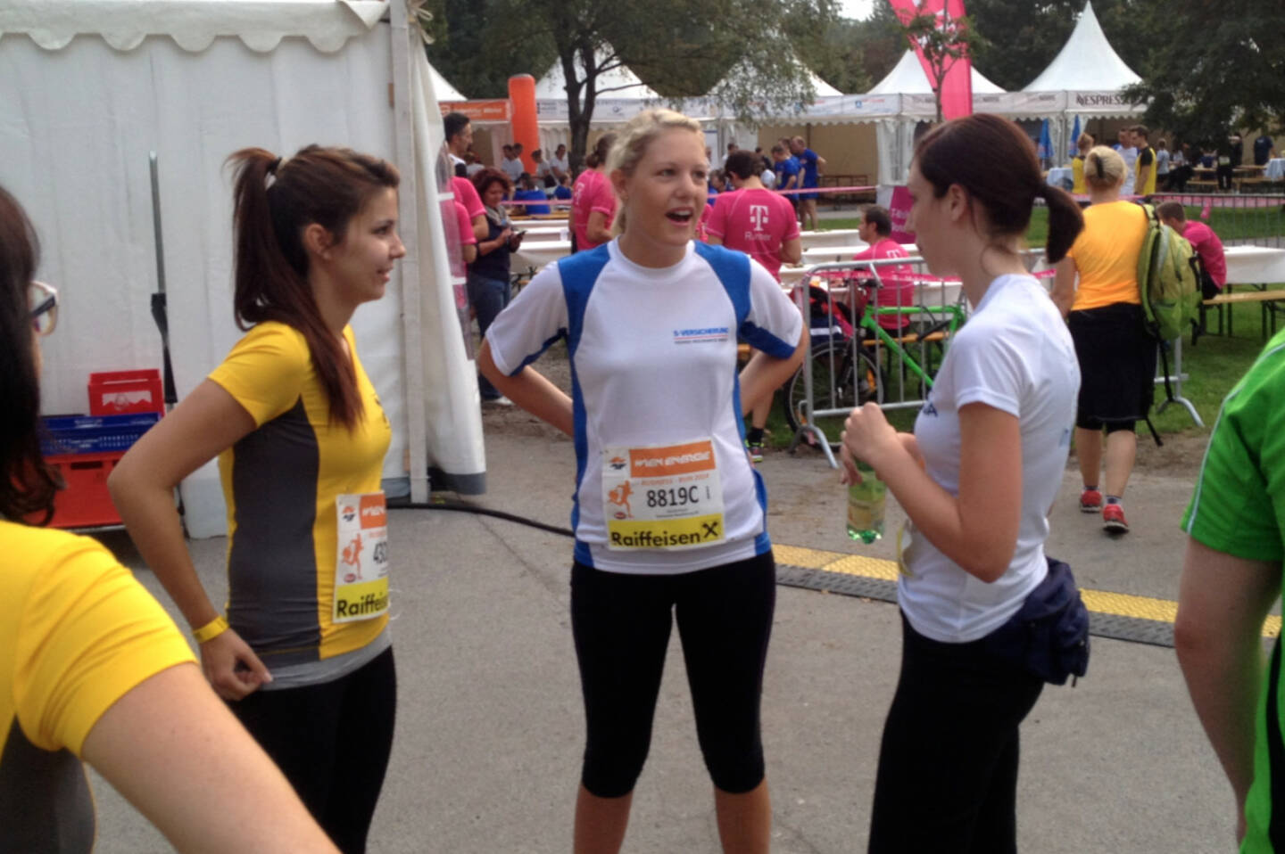 Raiffeisen, Uniqa beim Wien Energie Business Run 2014