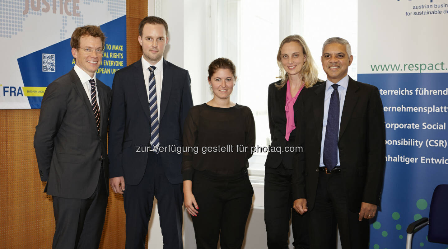 Richard Bachinger, OMV; Florian Schönberger, BMWFW; Alice Pedretti, CSR Europe; Daniela Knieling, respACT; John Kellock, Grundrechteagentur der EU: respACT - austrian business council for sustainable development: Wie betrifft österreichische Unternehmen das Thema Menschenrechte?