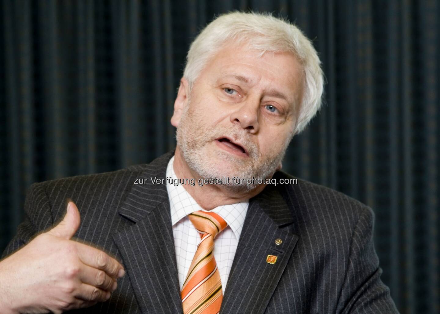 Friedrich Schneider vom Institut für Volkswirtschaftslehre der Johannes Kepler Universität (JKU) Linz ist Experte für Korruption und Schwarzarbeit.