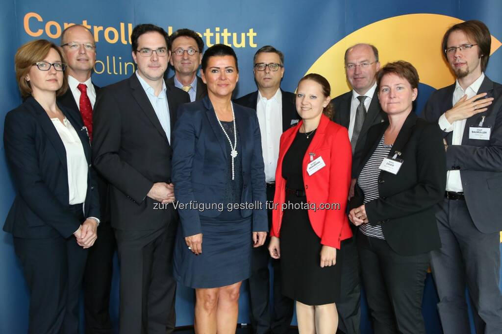 Maggie Voigt (Head of Controlling, Kapsch BusinessCom AG), Jörg Busch (Partner, Consulting & Risk Services, PWC), Martin Bodenstorfer (Contrast Management-Consulting), Johannes Steyrer (Interdisziplinäres Institut für verhaltenswissenschaftlich orientiertes Management, WU Wien), Rita Niedermayr-Kruse (Geschäftsführerin, Controller Institut), Evelyn Braumann, FRM (Research & Teaching Associate, Institut für Corporate Governance, WU Wien), Manfred Stallinger,  (Geschäftsführer, calpana business consulting gmbh), Karin Exner (Lehrgangsleiterin Controller Institut, Head of Risk and Opportunity Managment, Kapsch TrafficCom AG), Josef Baumüller (Senior Programm-Management, Controller Institut): Controller-Institut: Risikomanagement-Circle, © Aussender (11.09.2014) 