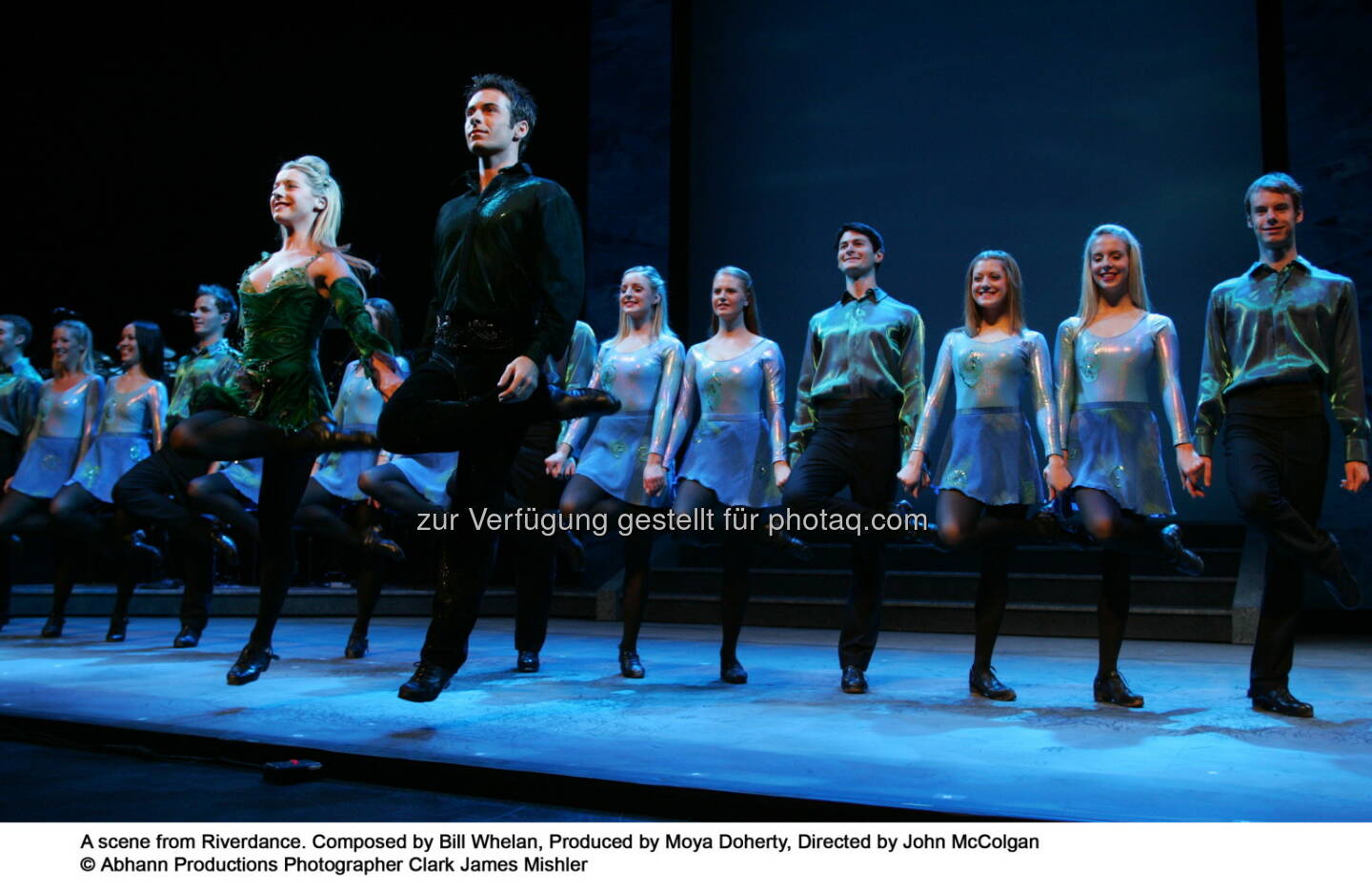 Blue Moon Entertainment: Riverdance - zum ersten Mal im Ländle - Abhann Productions