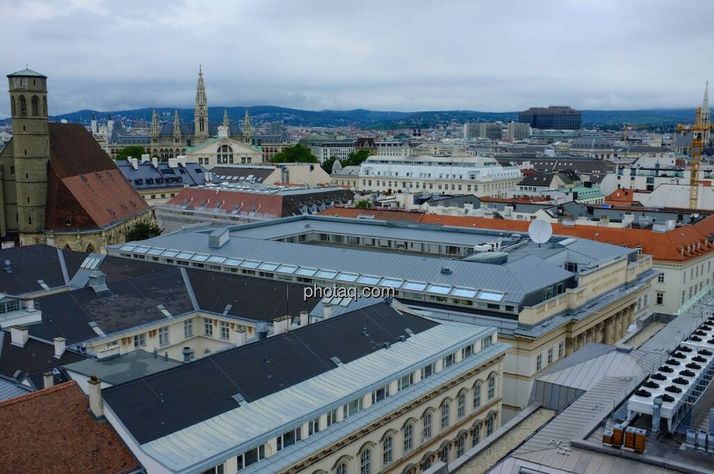 Hochhaus Herregasse 6-8 Aussicht Minoritenkirche, Rathaus Wien, © Josef Chladek für photaq.com (13.09.2014) 