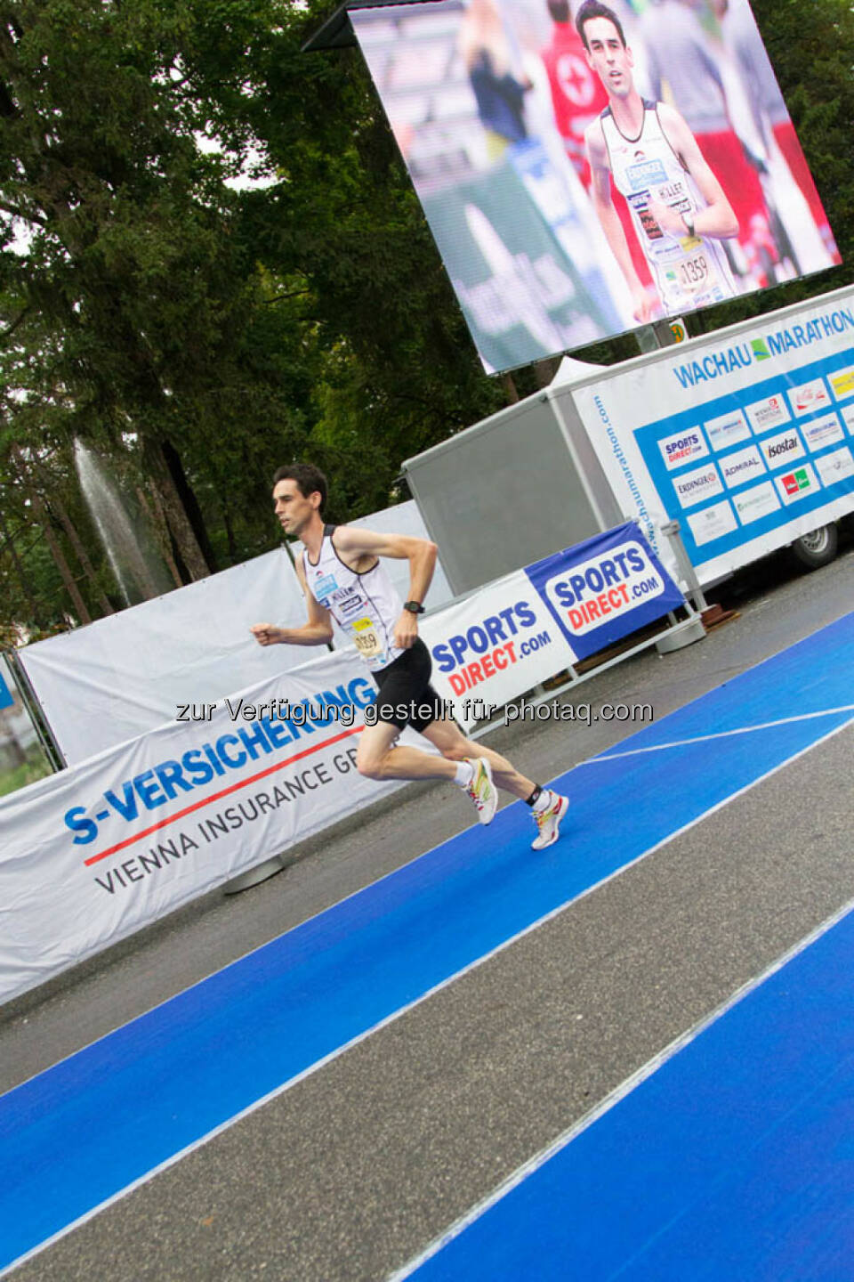 Wolfgang Hiller, Sieger Viertelmarathon Herren, Wachau Marathon 2014