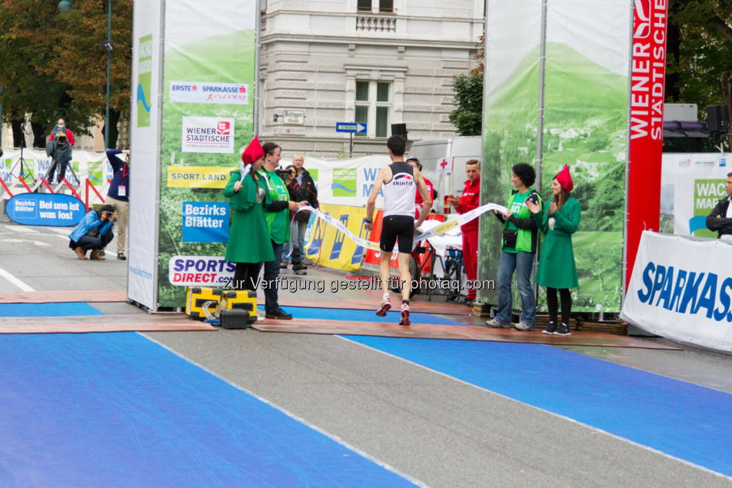 Wolfgang Hiller, Sieger Viertelmarathon Herren, Wachau Marathon 2014