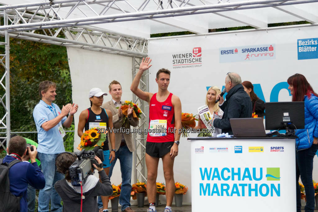 Stieglechner Andreas, 3. Platz Viertelmarathon Herren, Wachau Marathon 2014, © Milena Ioveva  (14.09.2014) 