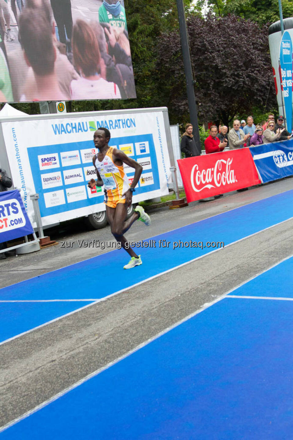 Wanjiru Daniel-Kinyua, Sieger Halbmarathon Herren, Wachau Marathon 2014