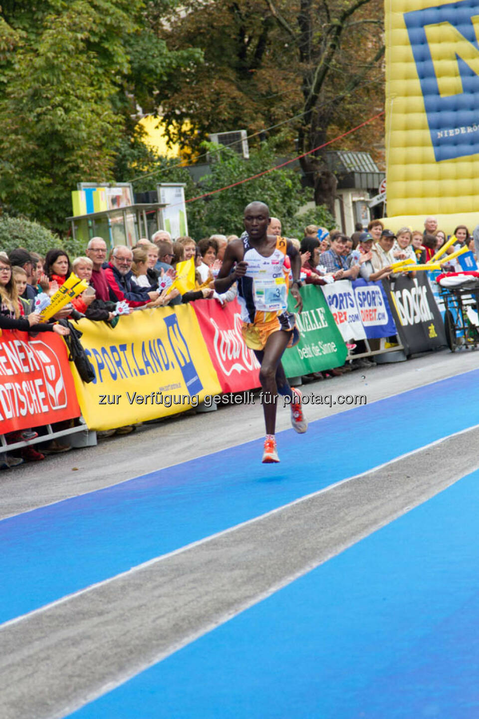 Bett Bernard-Kiplangat, 2. Platz Halbmarathon Herren, Wachau Marathon 2014