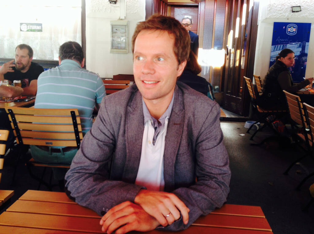 Im Talk mit Martin Watzka, http://www.dasertragreich.at, über Crowdfunding, Investmentbanking und Roboterjournalismus (17.09.2014)