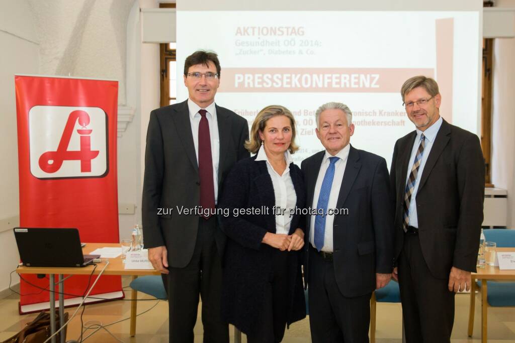 Franz Kiesl, Ulrike Mursch-Edlmayr, Josef Pühringer und Erwin Rebhandl: Apothekerkammer Oberösterreich: Aktionstag Gesundheit OÖ 2014 (23.09.2014) 