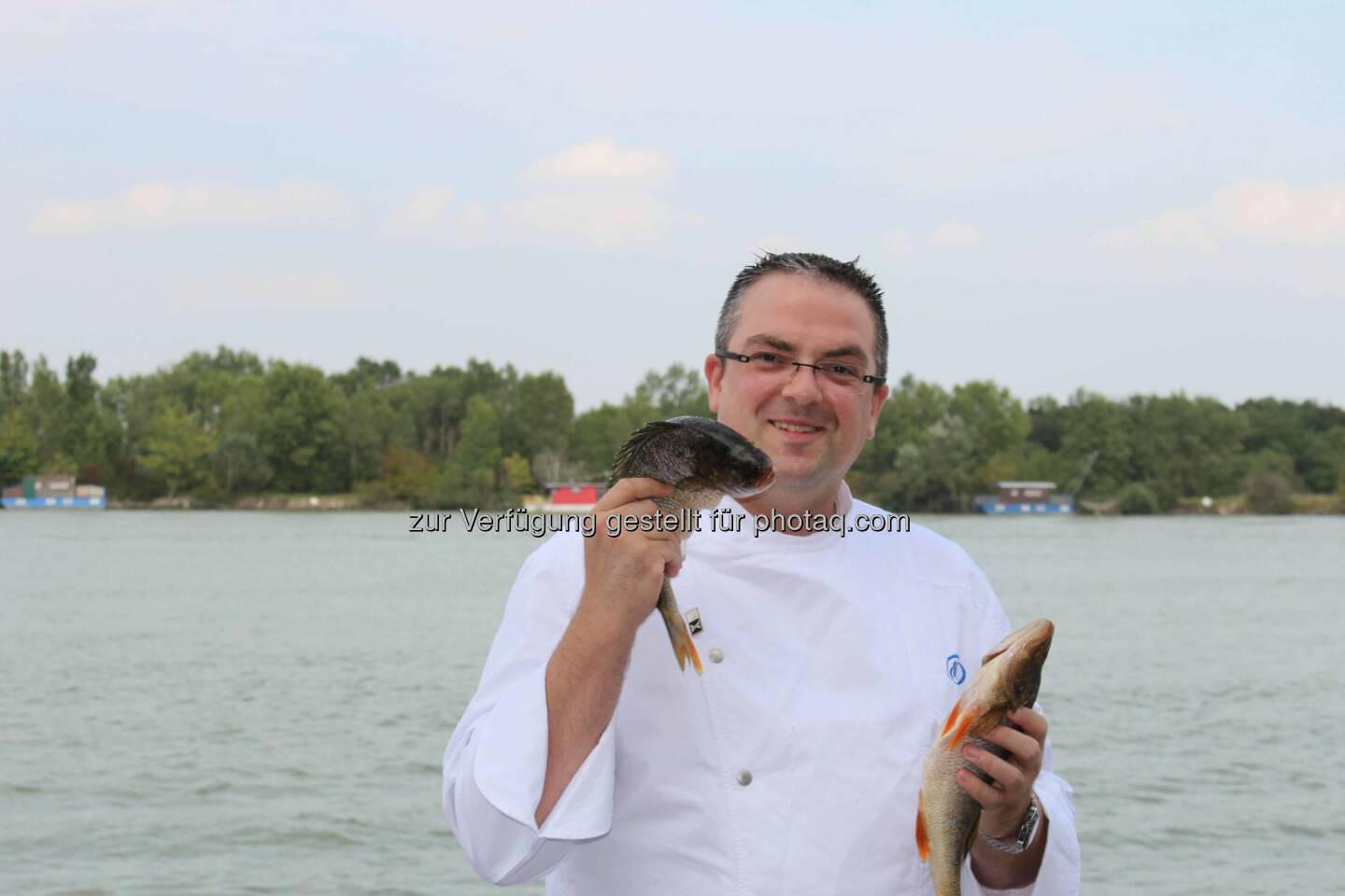 Konrad Zellner übernimmt das kulinarische Ruder im Hilton Vienna Danube Waterfront .