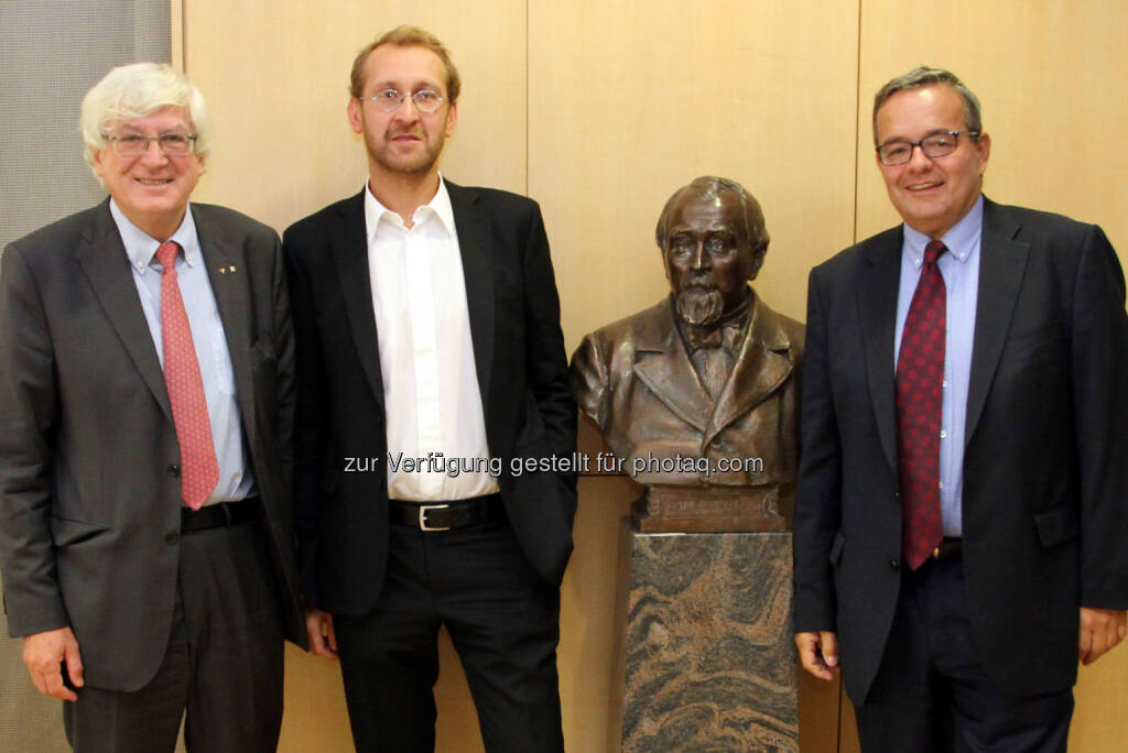 Verbandsanwalt Hans Hofinger, Vorstandsdirektor Christian Pomper, Vorstandsdirektor Bernd SpohnÖsterreichischer Genossenschaftsverband: Neuer Vorstand im Österreichischen Genossenschaftsverband, © Aussender (01.10.2014) 